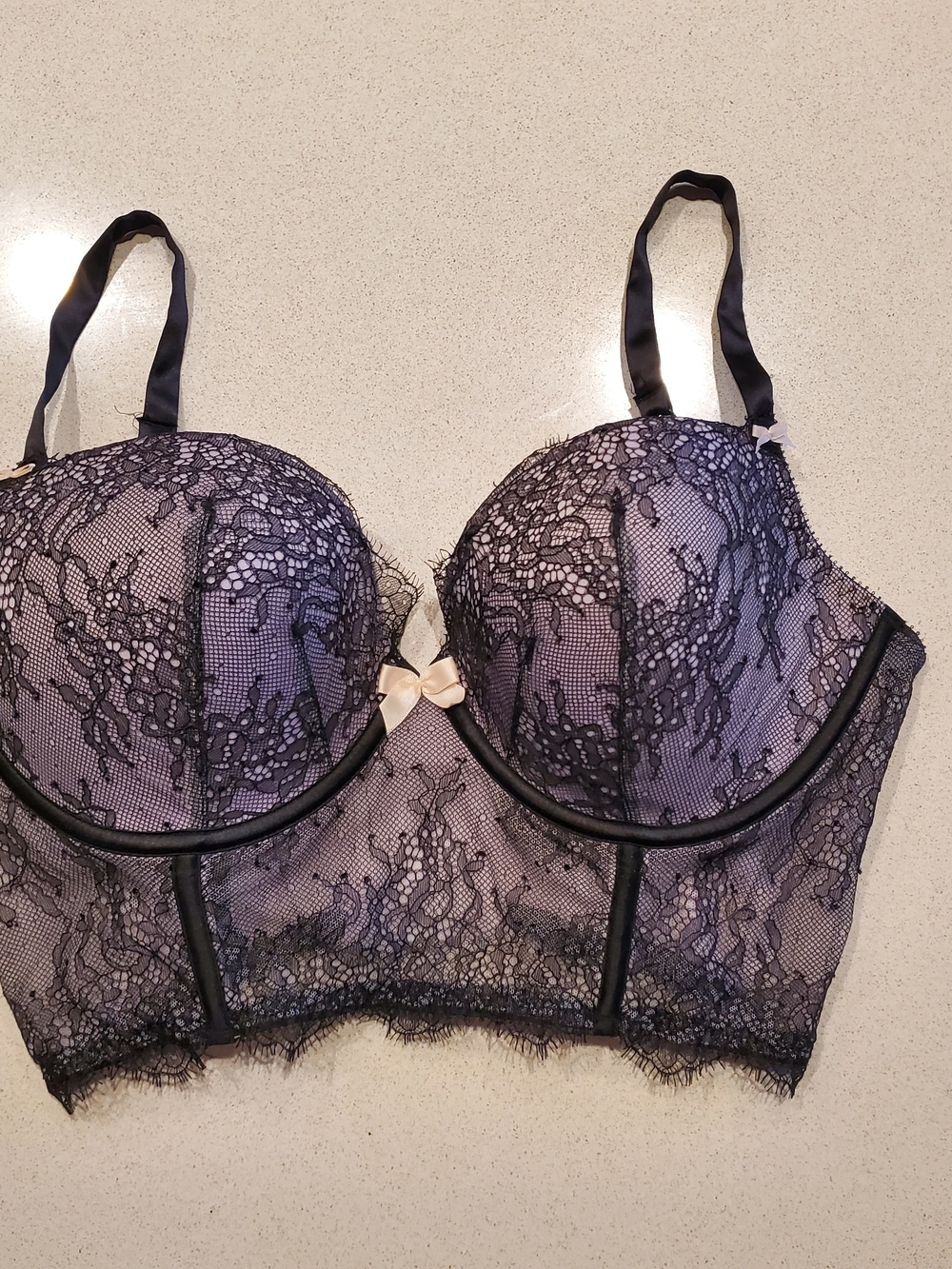 Like New. Victoria's Secret Balconette Bra. 36D